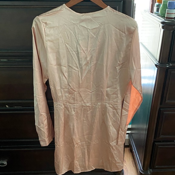 Satin mini dress - Picture 2 of 3